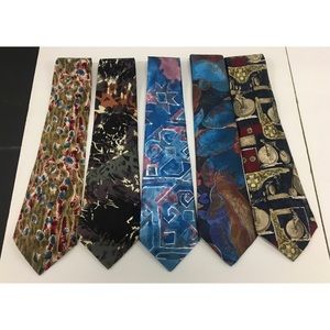 Lot of 5 Van Heusen men’s silk neck ties
